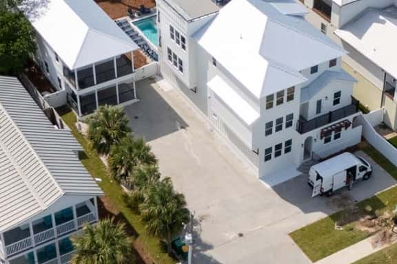 The Grand: 12 Bedrooms - 20 Beds. Golf Cart Rental Available! - Image 1