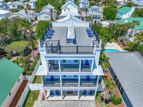 Skyline: Rooftop Deck! Golf Cart Rental Available! - Image 1